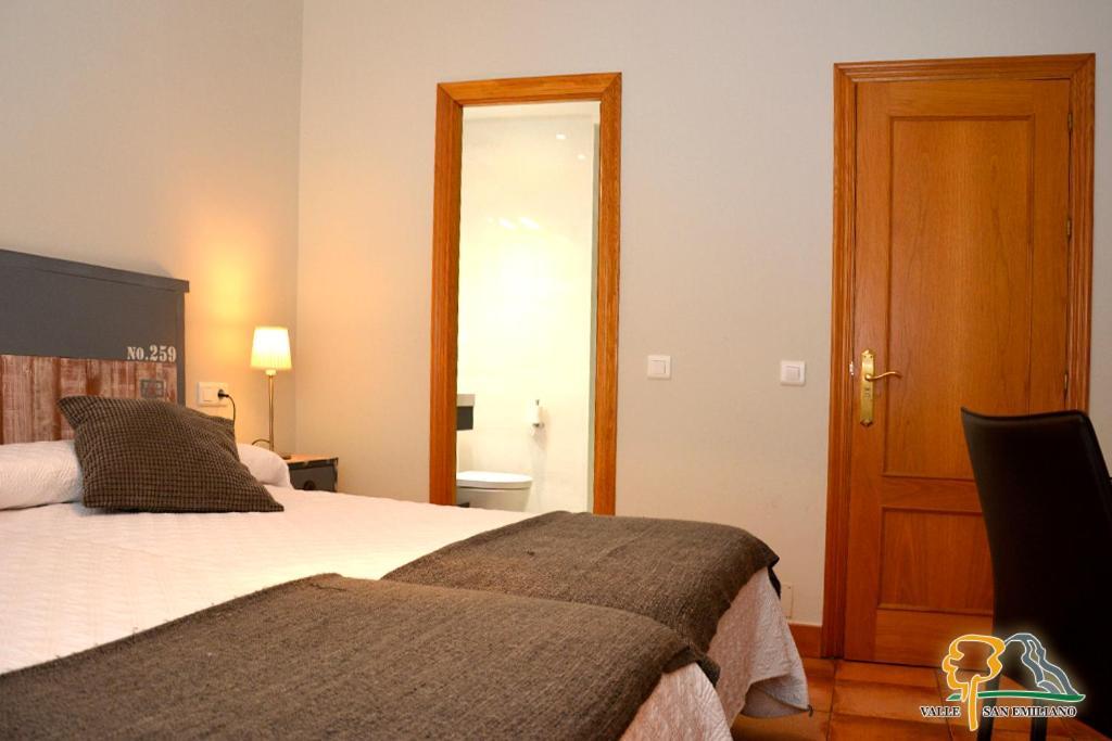 Hotel Rural Valle San Emiliano Bagian luar foto