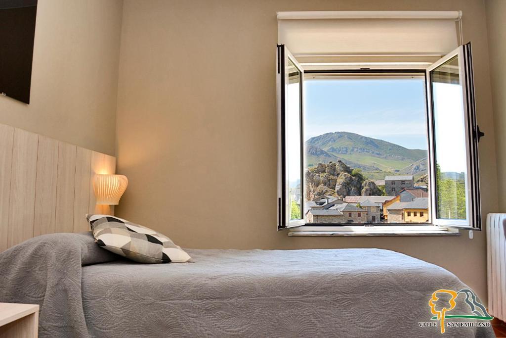 Hotel Rural Valle San Emiliano Bagian luar foto