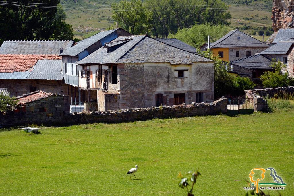 Hotel Rural Valle San Emiliano Bagian luar foto
